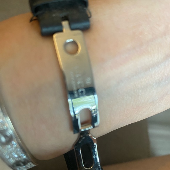 Gucci vintage stainless steel authentic watch. - Picture 5 of 8